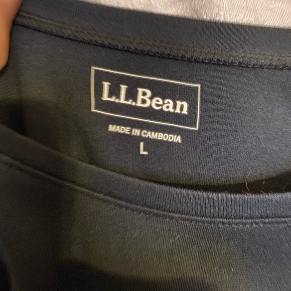 LL Bean Navy long sleeve crew neck top for women size Large - Picture 2 of 4